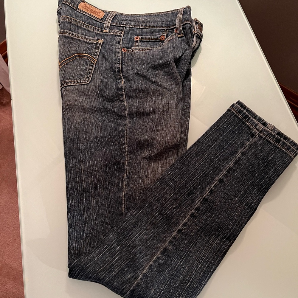 Levi's Women's Skinny Jeans 524 Too Superlow Size 5